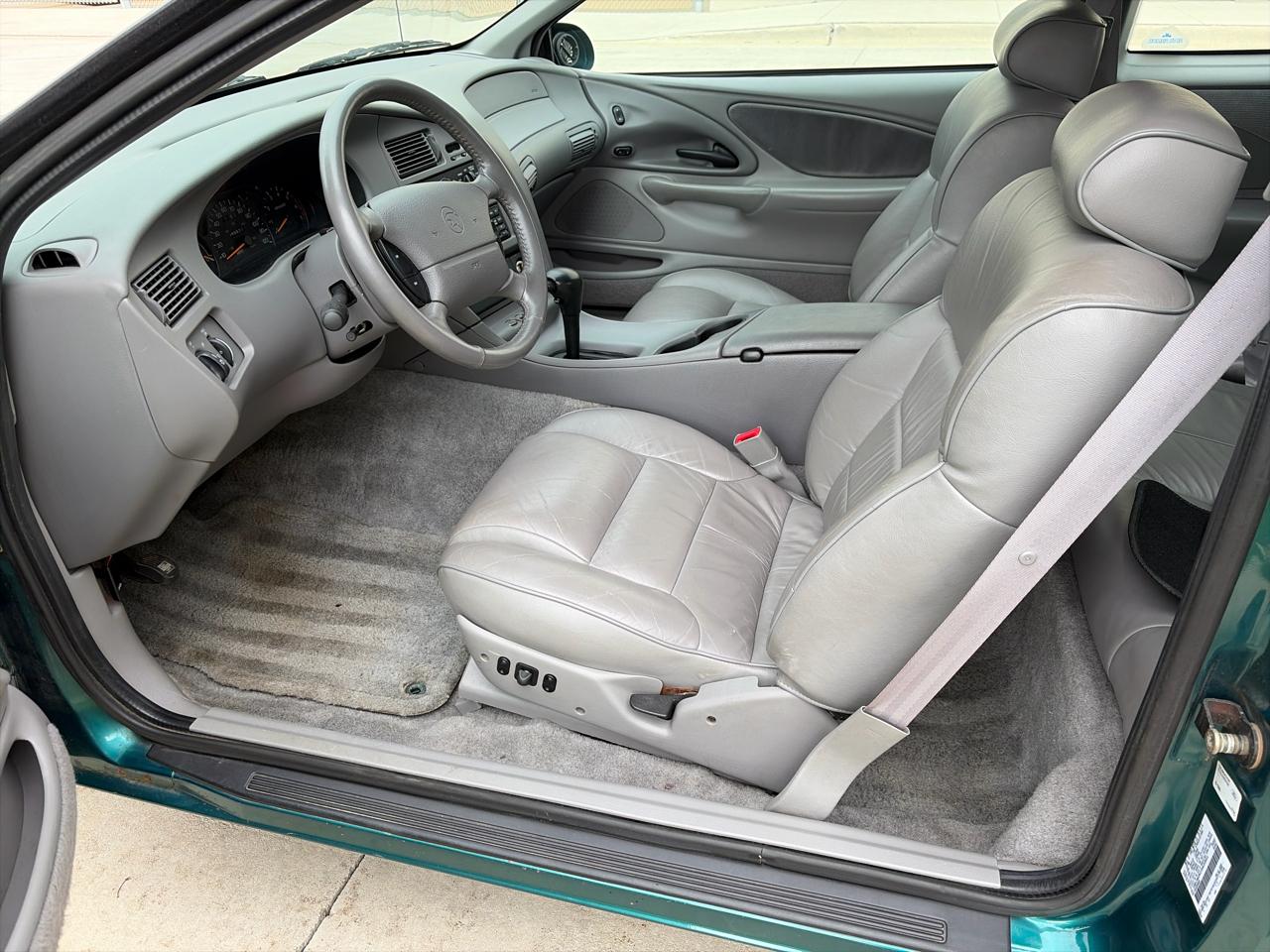 Mercury Cougar XR-7 1997