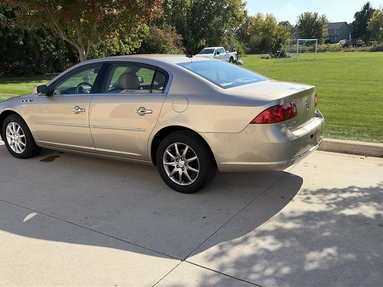 Buick Lucerne CXL V6 2006