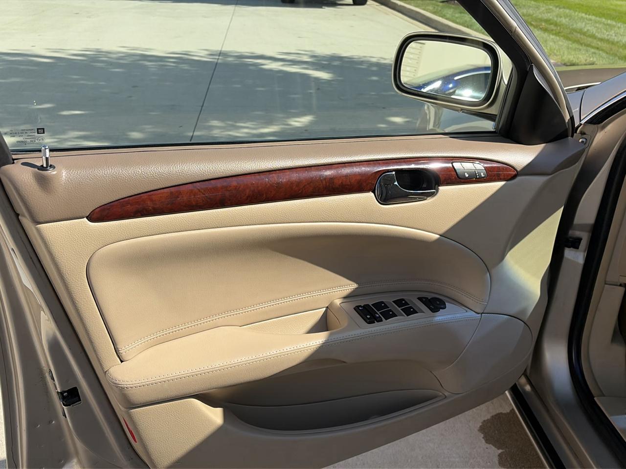 Buick Lucerne CXL V6 2006