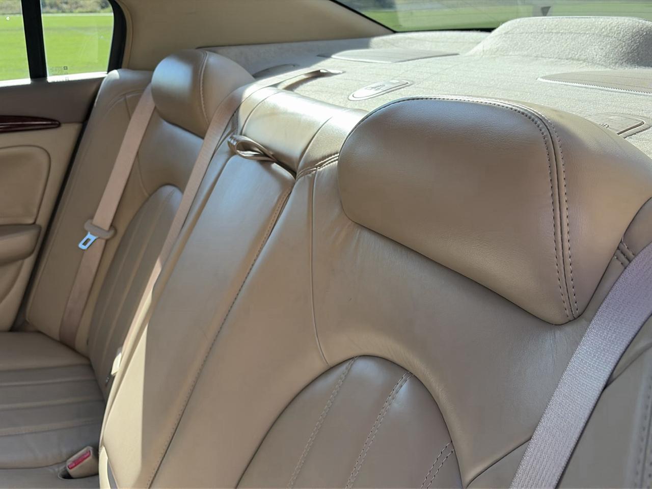 Buick Lucerne CXL V6 2006