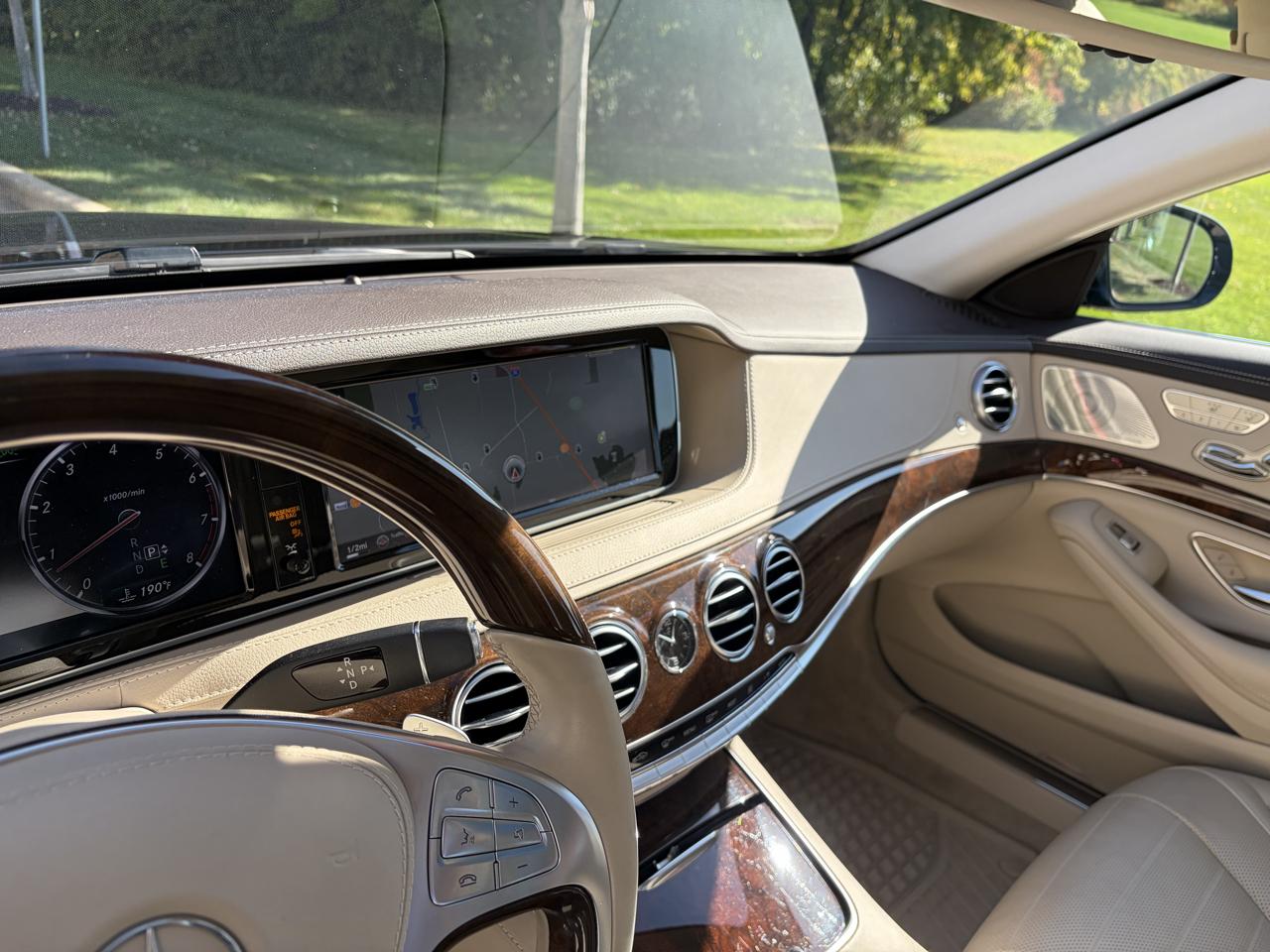 Mercedes-Benz S-Class S550 4MATIC 2014