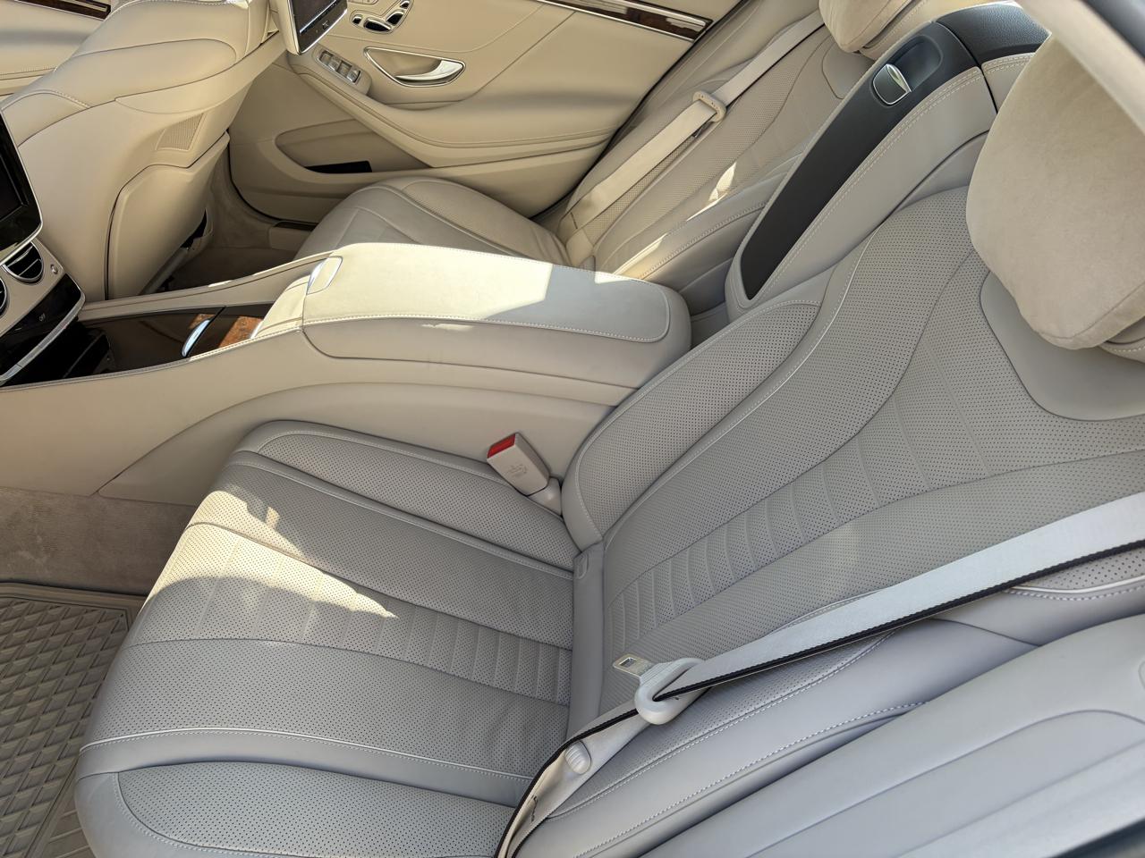 Mercedes-Benz S-Class S550 4MATIC 2014