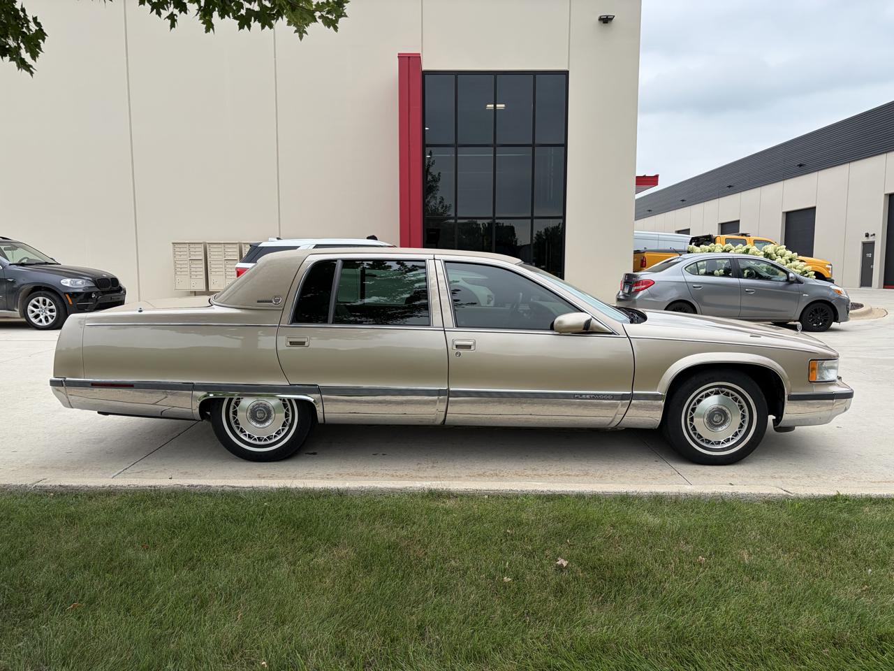 Cadillac Fleetwood Sedan 1996