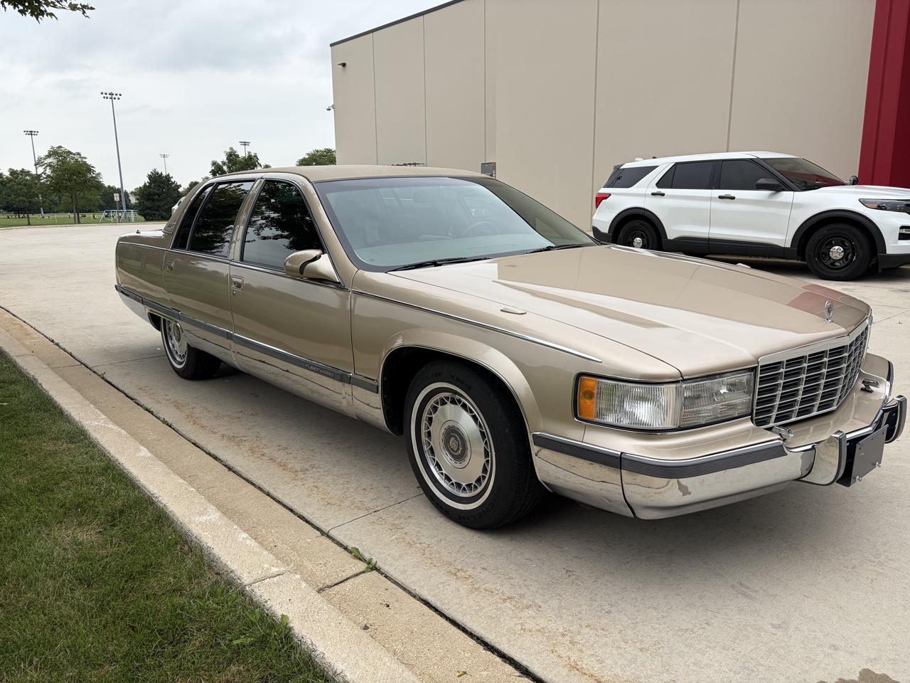Cadillac Fleetwood Sedan 1996