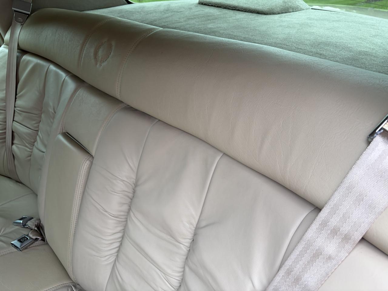 Cadillac Fleetwood Sedan 1996