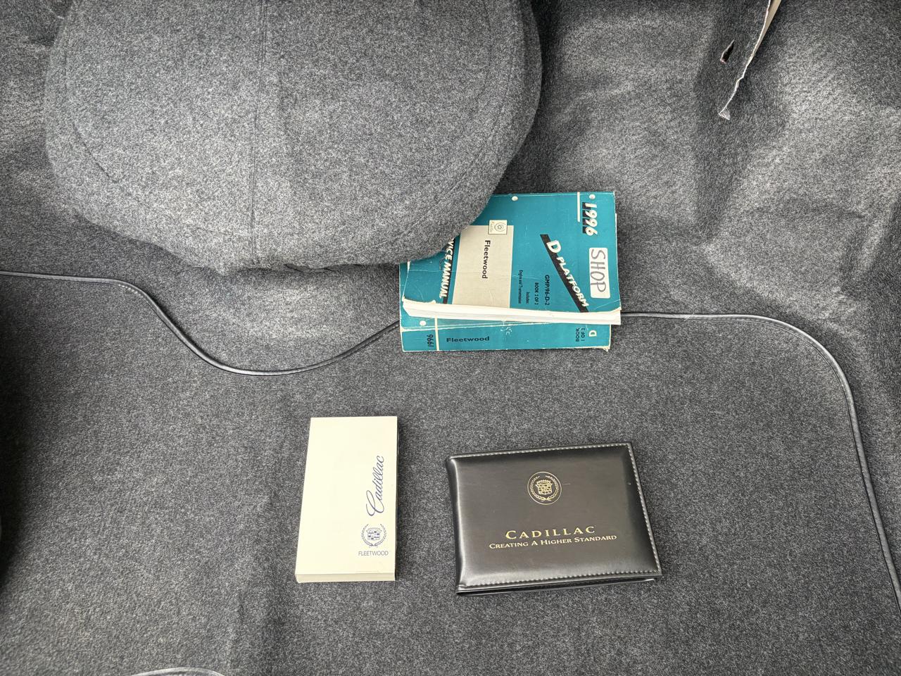 Cadillac Fleetwood Sedan 1996