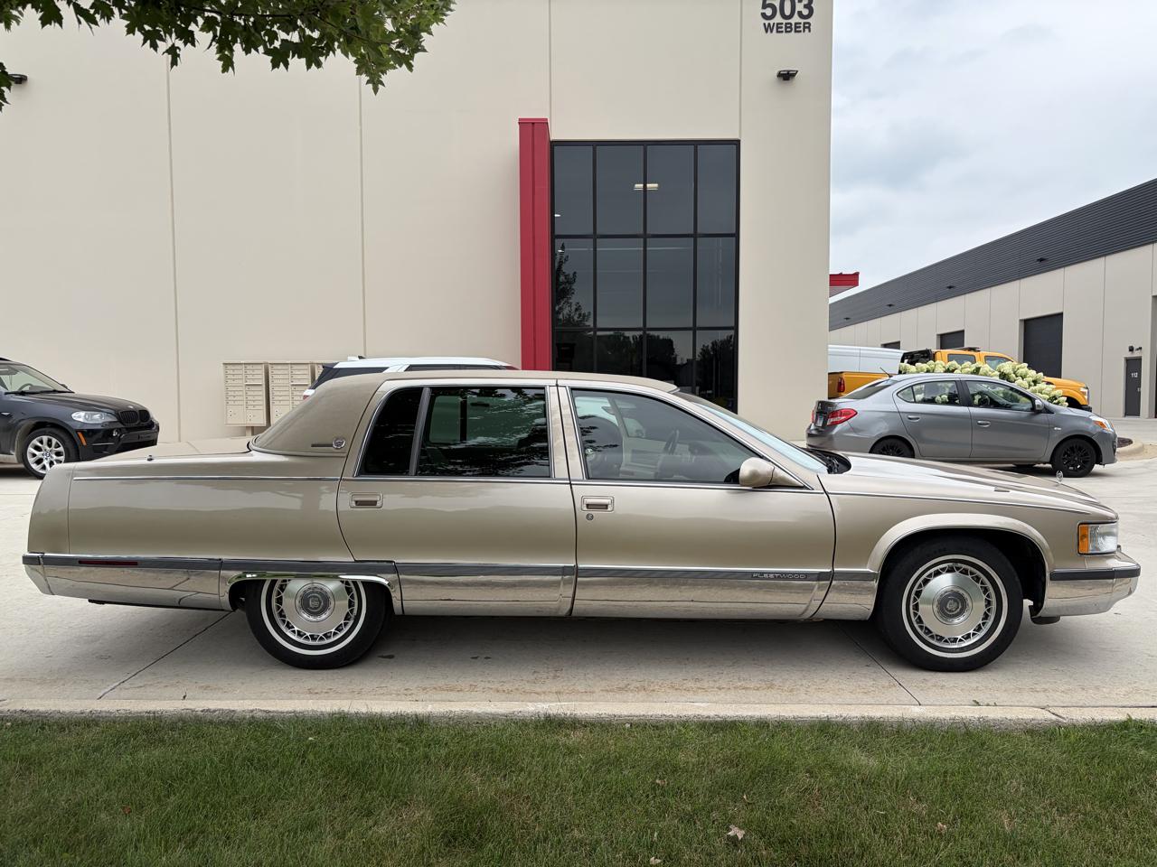 Cadillac Fleetwood Sedan 1996