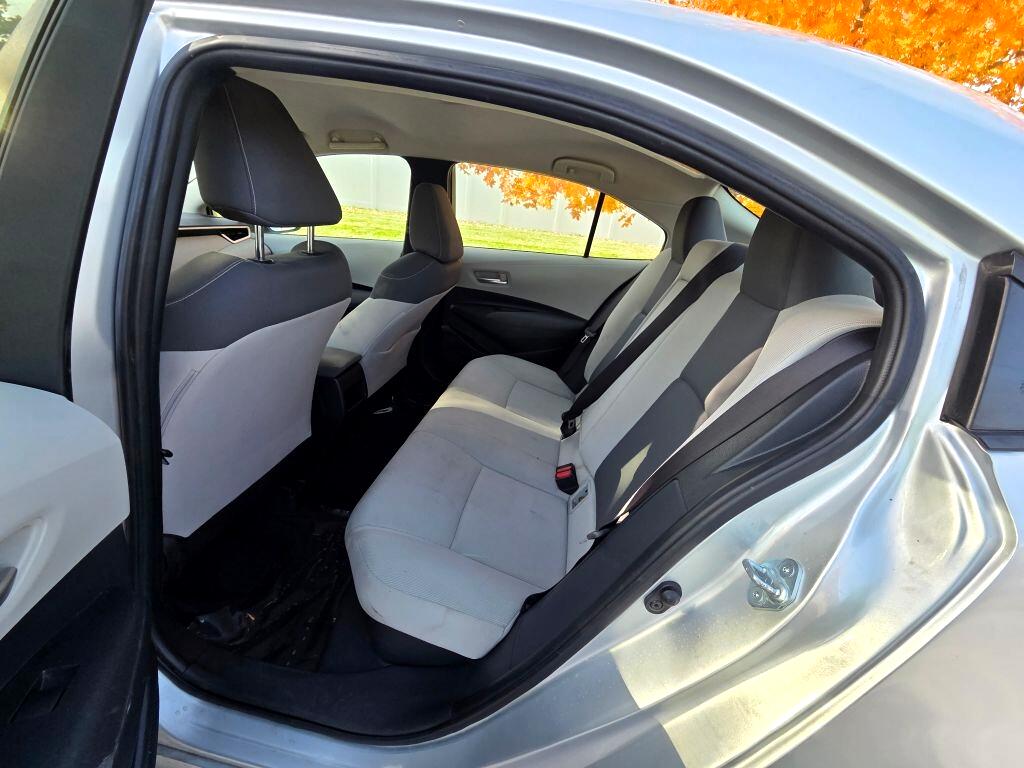 Toyota Corolla LE Hybrid 2021