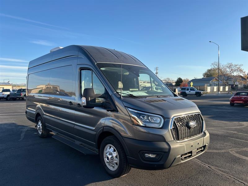 2023 Ford Transit photo 4