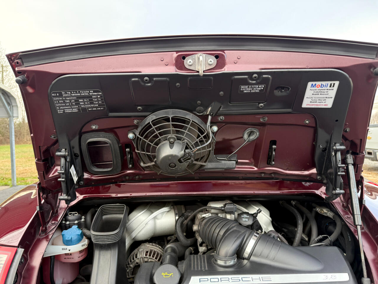 Porsche 911 2dr Cabriolet Carrera S 2007