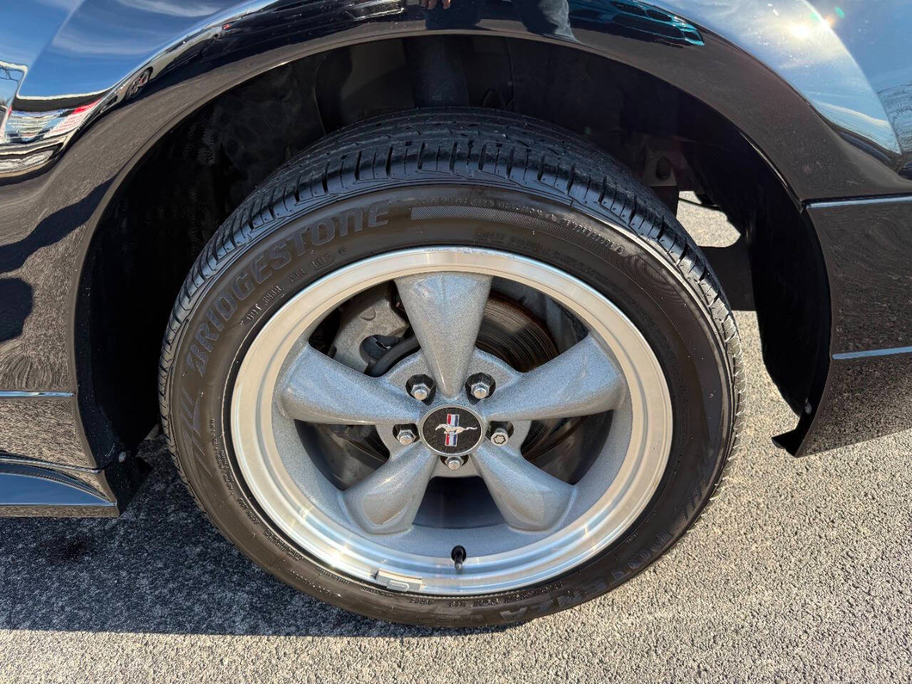 Ford Mustang 2dr Cpe GT Deluxe 2002