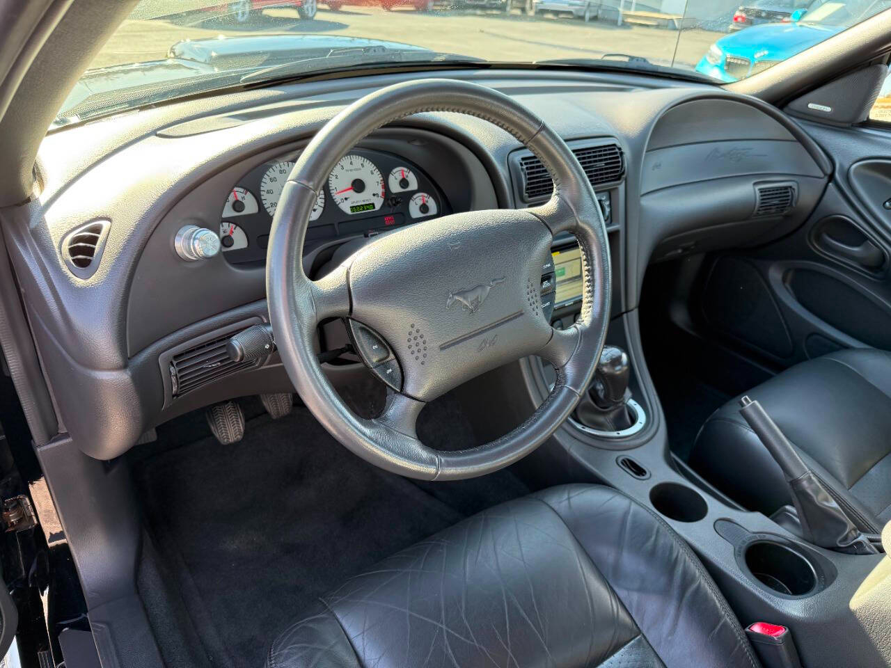 Ford Mustang 2dr Cpe GT Deluxe 2002