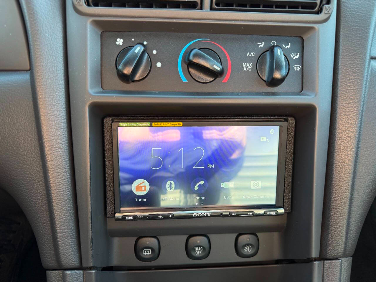 Ford Mustang 2dr Cpe GT Deluxe 2002