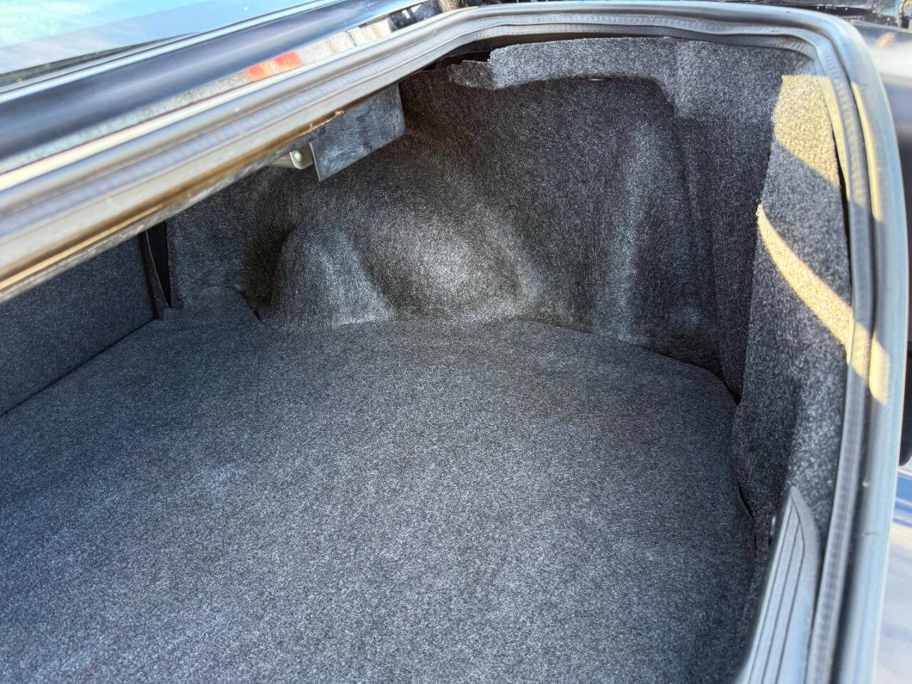 Ford Mustang 2dr Cpe GT Deluxe 2002