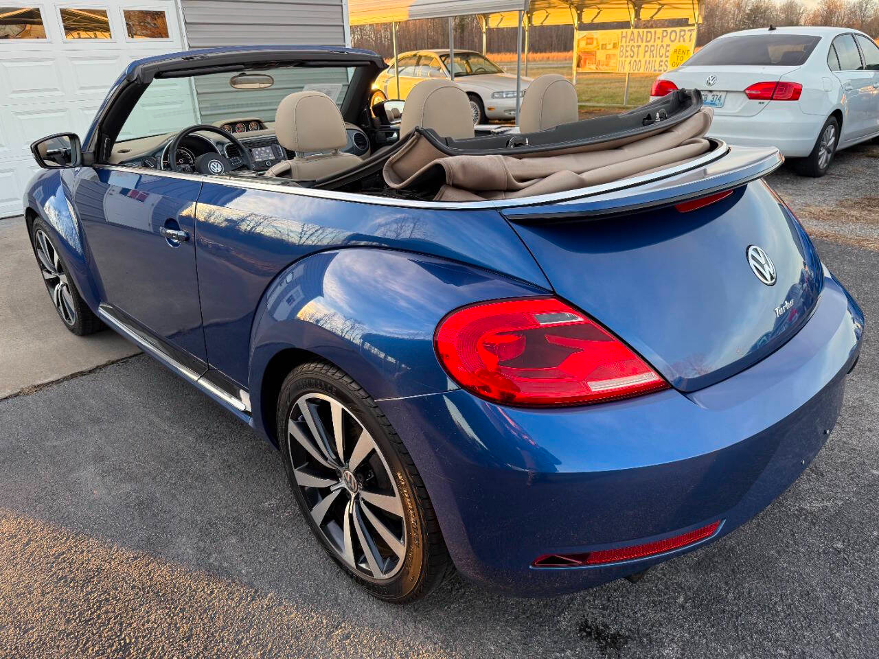 Volkswagen Beetle Convertible 2dr DSG 2.0T R-Line PZEV 2014
