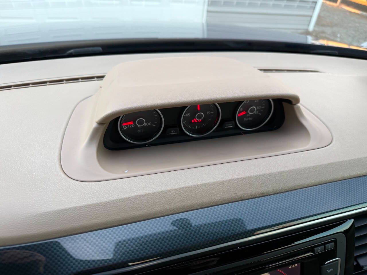 Volkswagen Beetle Convertible 2dr DSG 2.0T R-Line PZEV 2014