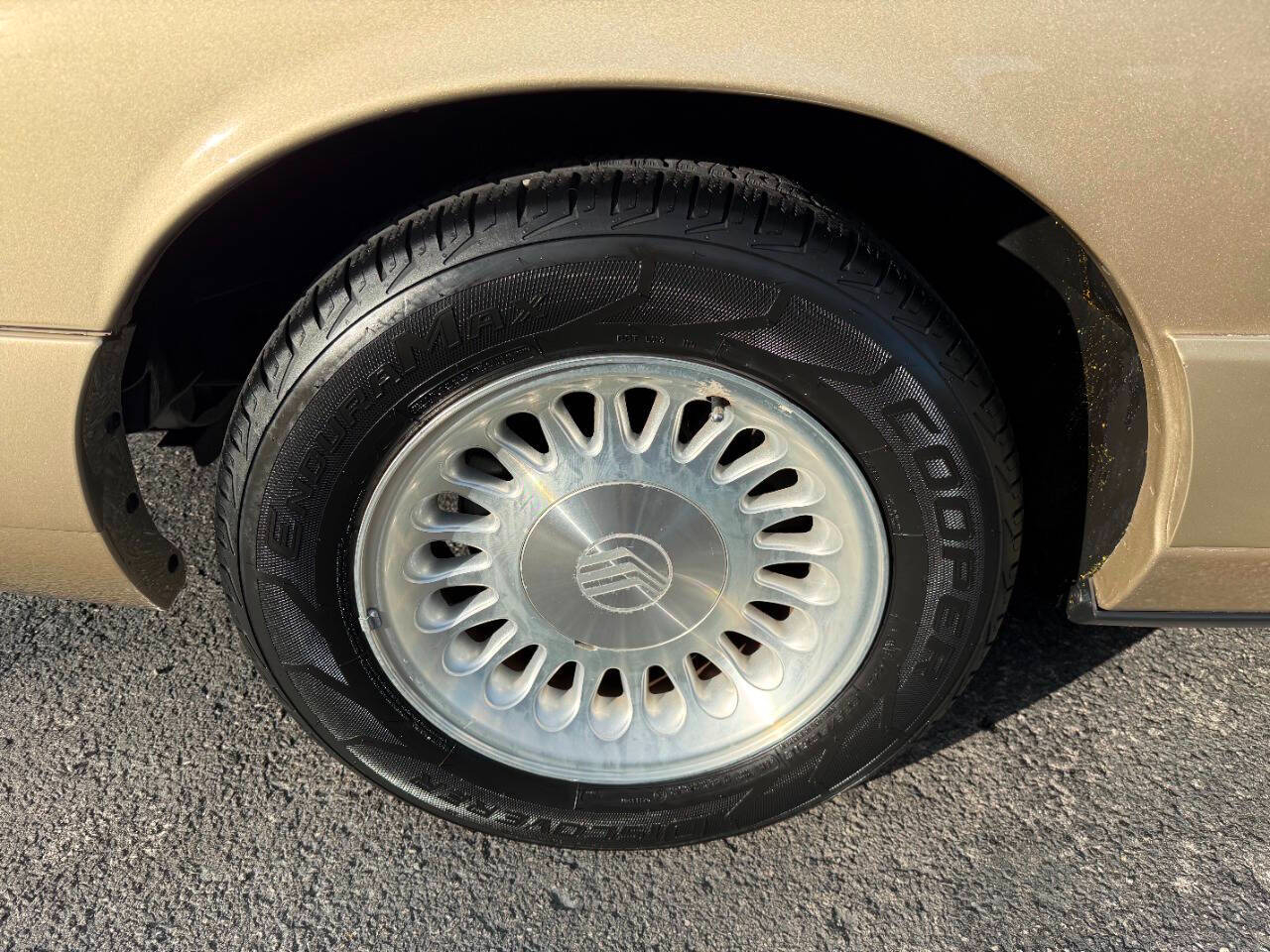 Mercury Grand Marquis 4dr Sdn LS 1999