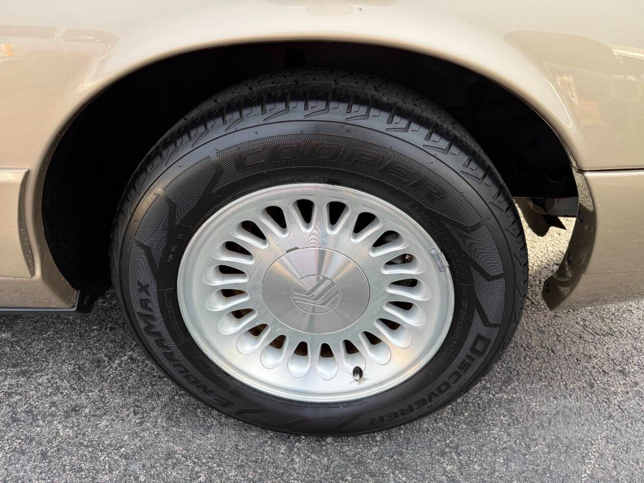 Mercury Grand Marquis 4dr Sdn LS 1999