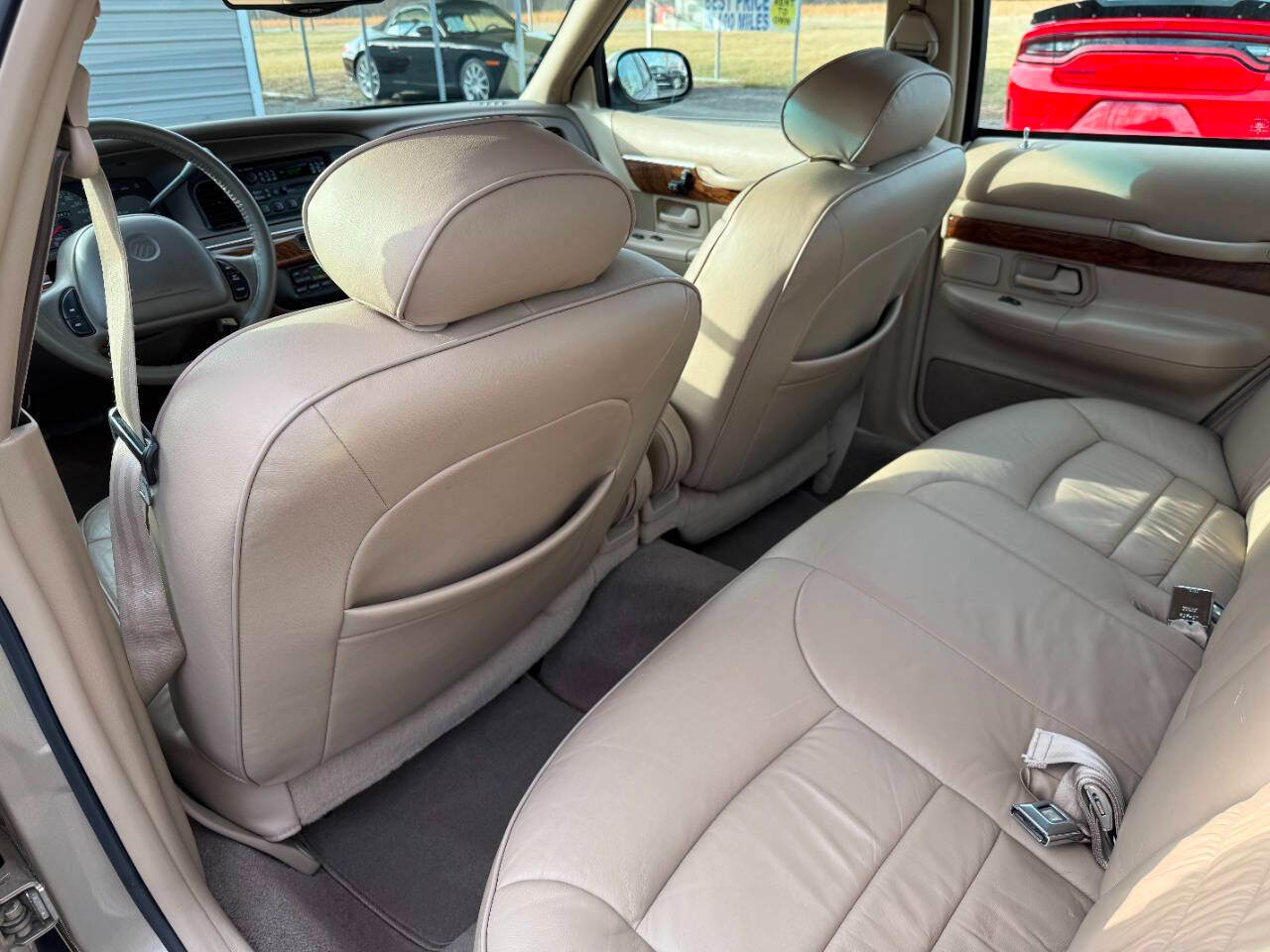 Mercury Grand Marquis 4dr Sdn LS 1999