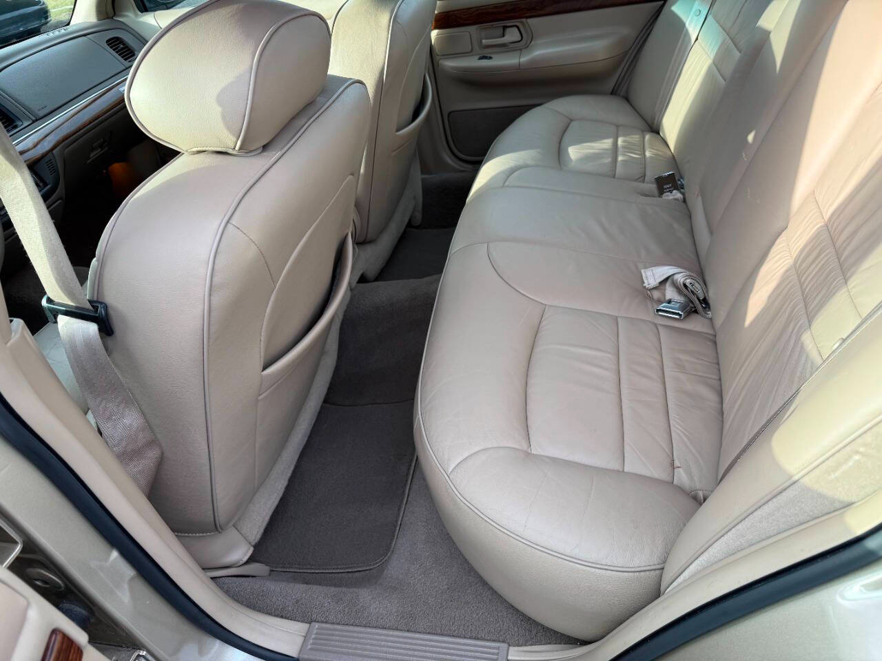 Mercury Grand Marquis 4dr Sdn LS 1999