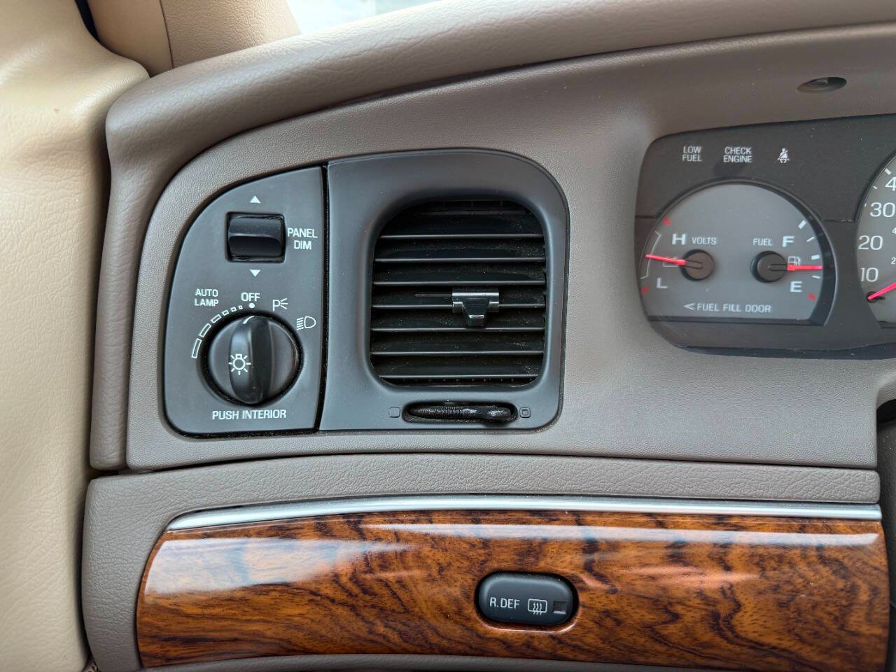 Mercury Grand Marquis 4dr Sdn LS 1999