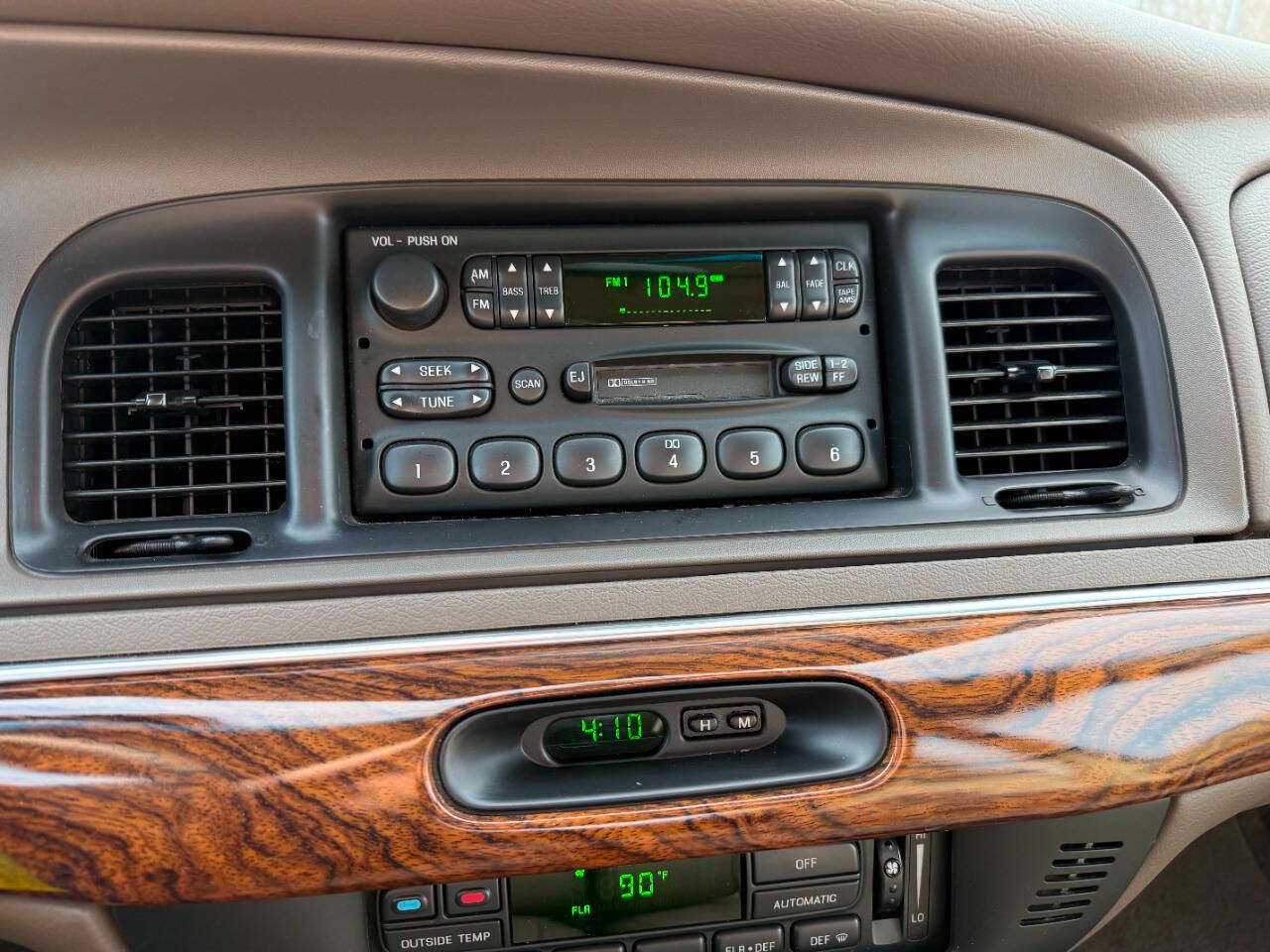 Mercury Grand Marquis 4dr Sdn LS 1999