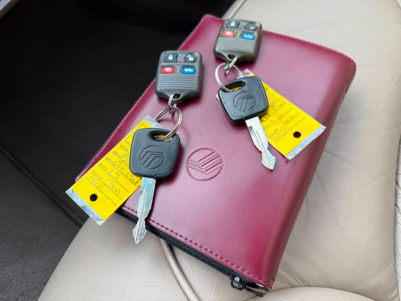 Mercury Grand Marquis 4dr Sdn LS 1999