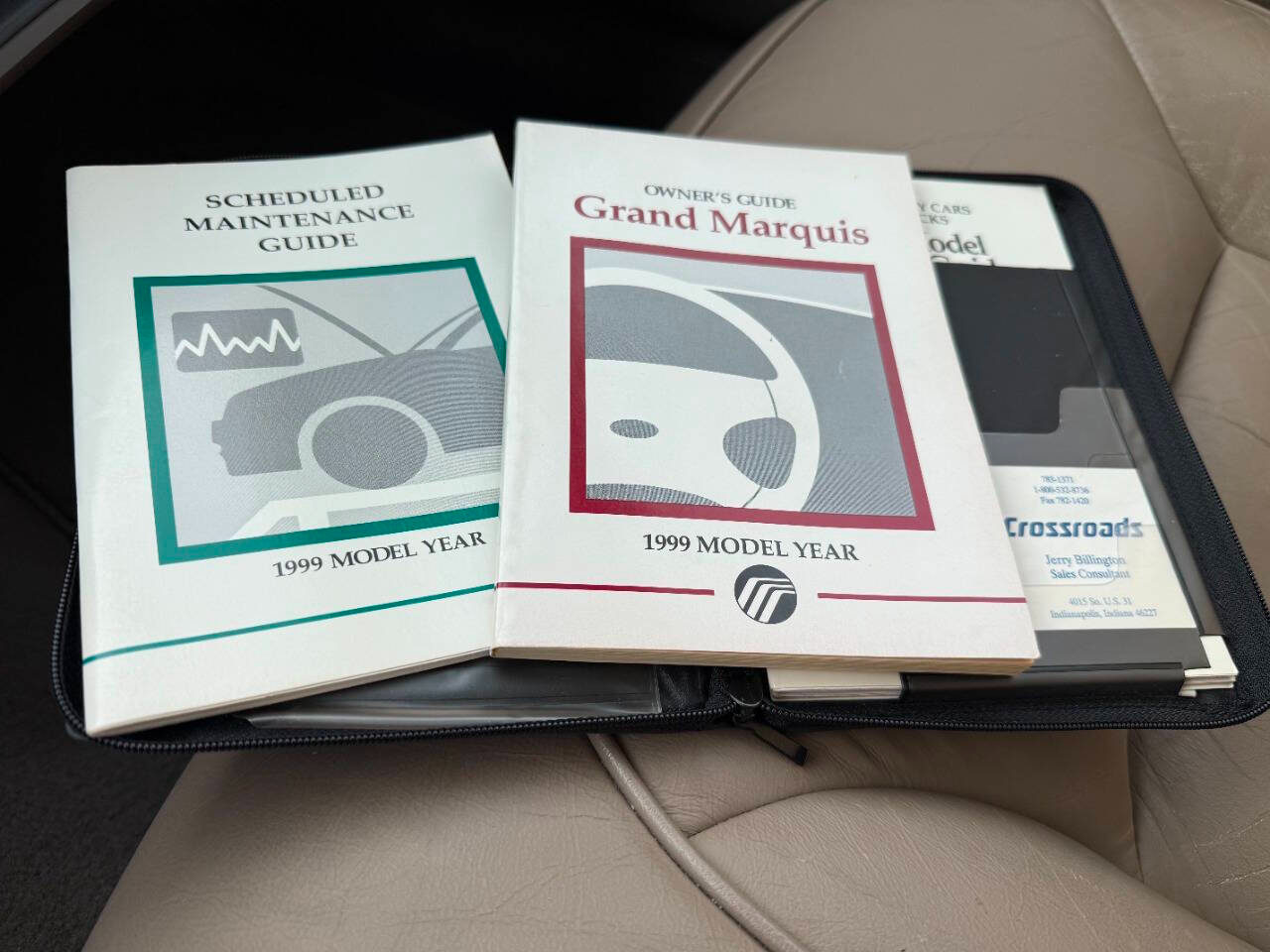 Mercury Grand Marquis 4dr Sdn LS 1999