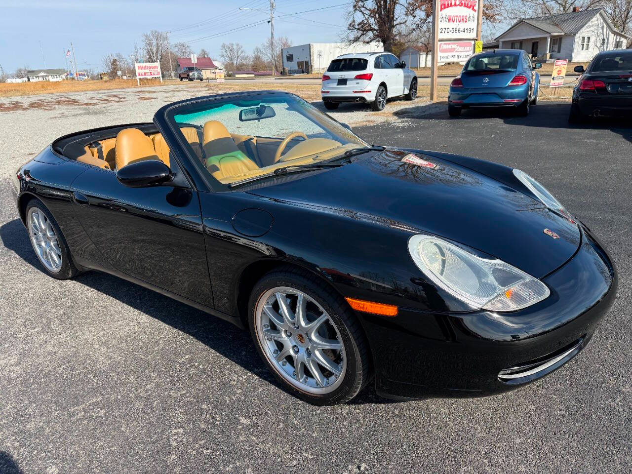 Porsche 911 Carrera 4 2D Cabriolet 2000