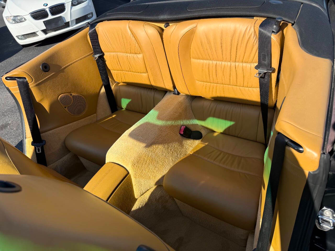 Porsche 911 Carrera 4 2D Cabriolet 2000