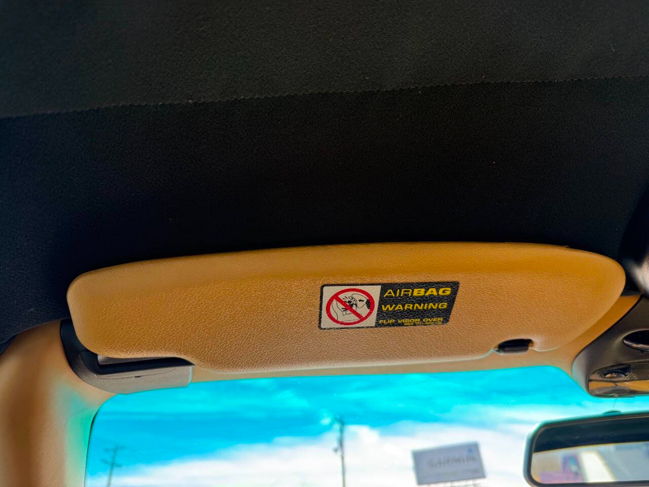 Porsche 911 Carrera 4 2D Cabriolet 2000