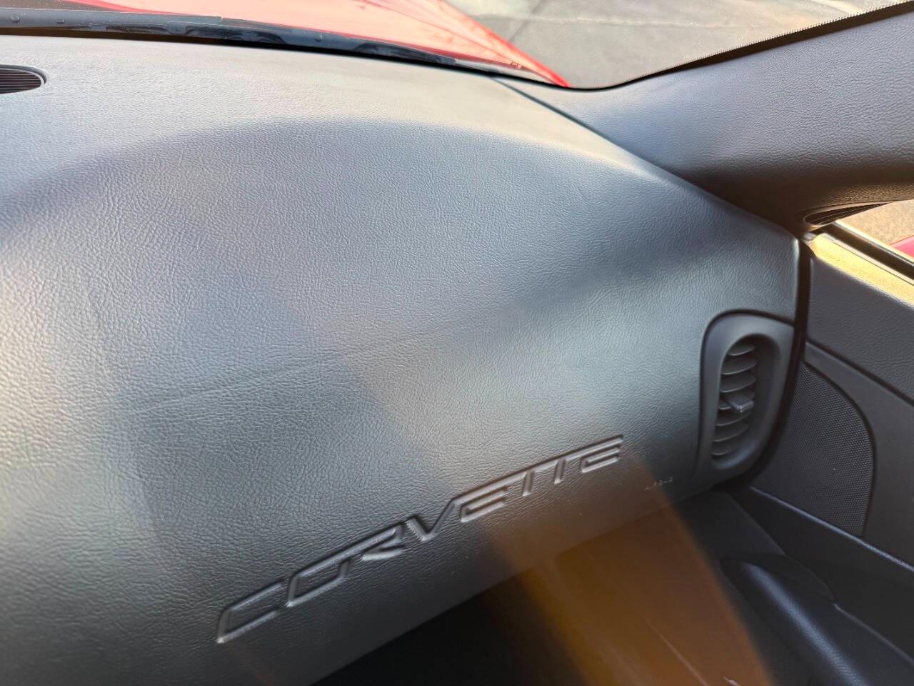 Chevrolet Corvette 2dr Cpe Z16 Grand Sport w/3LT 2011