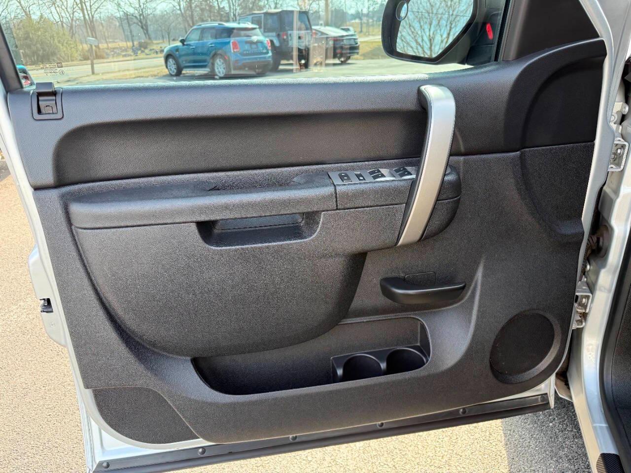 Chevrolet Silverado 1500 2WD Crew Cab 143.5" LT 2013