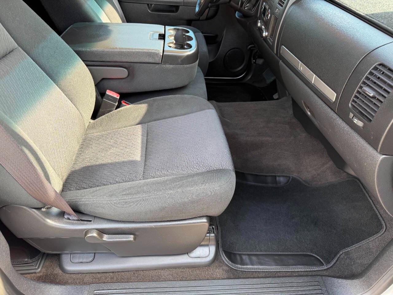 Chevrolet Silverado 1500 2WD Crew Cab 143.5" LT 2013