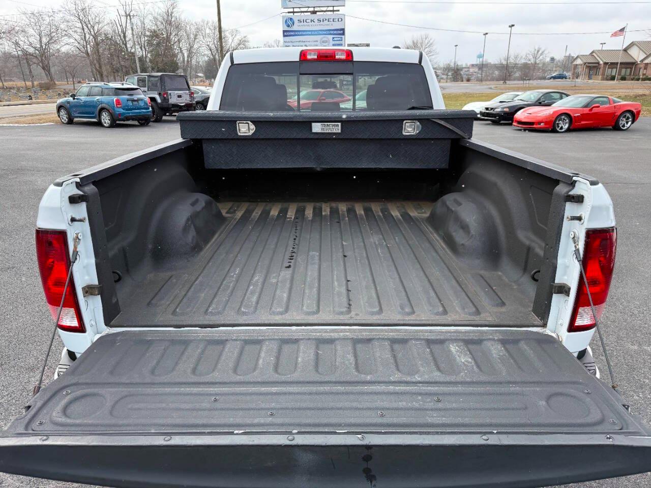 RAM 1500 4WD Quad Cab 140.5" Sport 2012