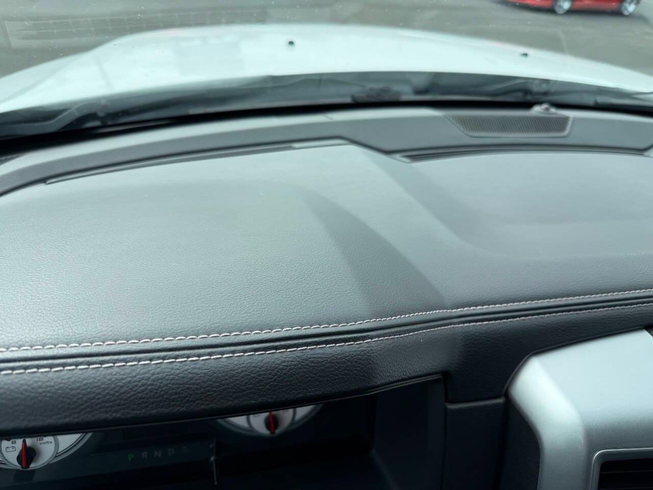 RAM 1500 4WD Quad Cab 140.5" Sport 2012