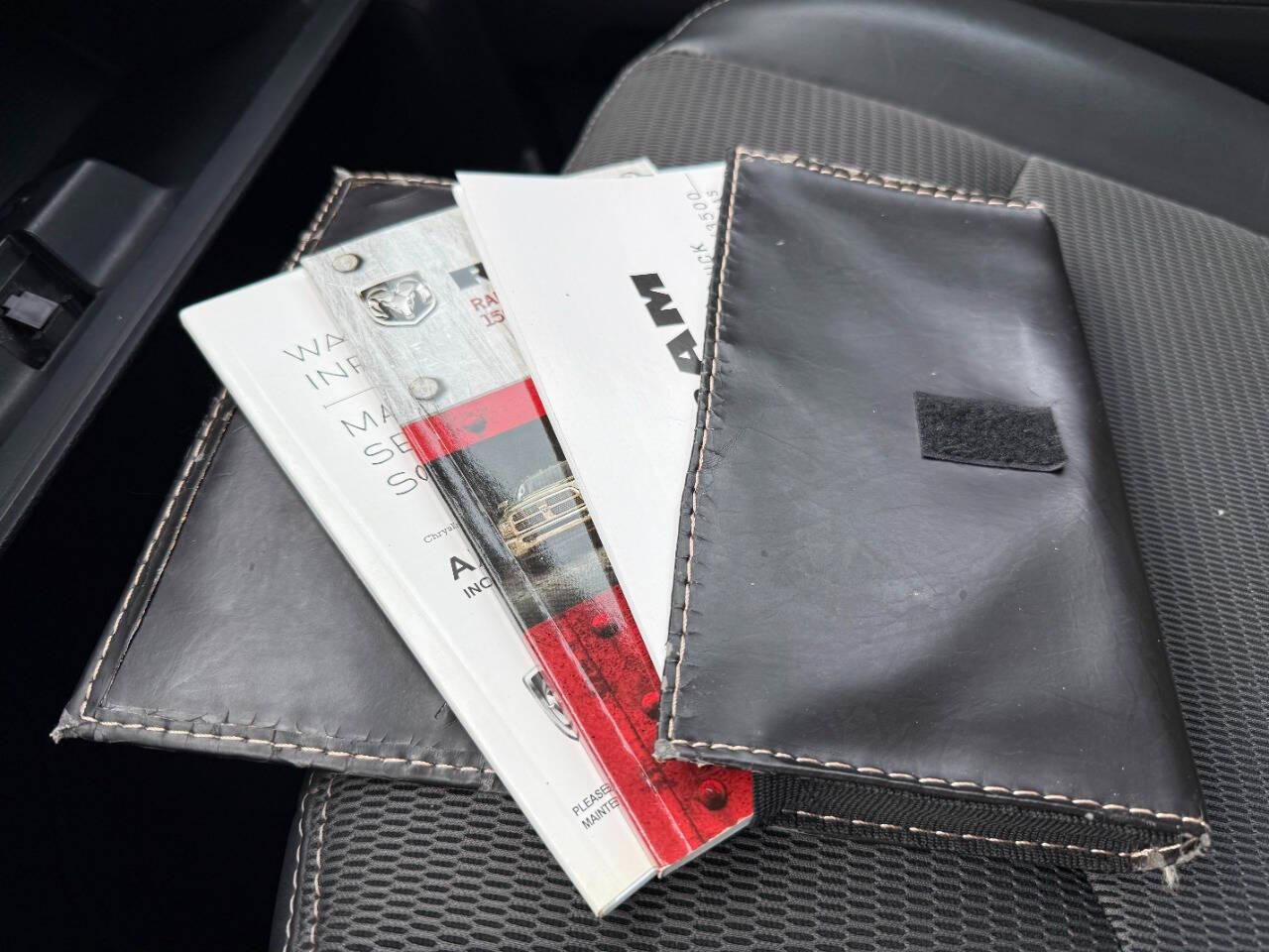 RAM 1500 4WD Quad Cab 140.5" Sport 2012