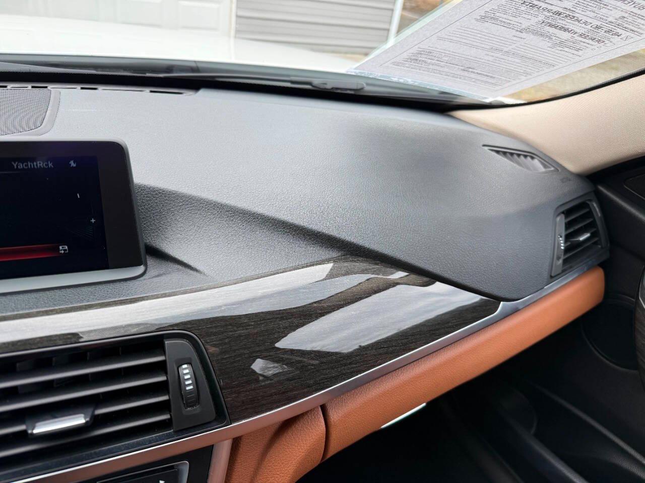 BMW 3 Series 4dr Sdn 328i RWD 2014