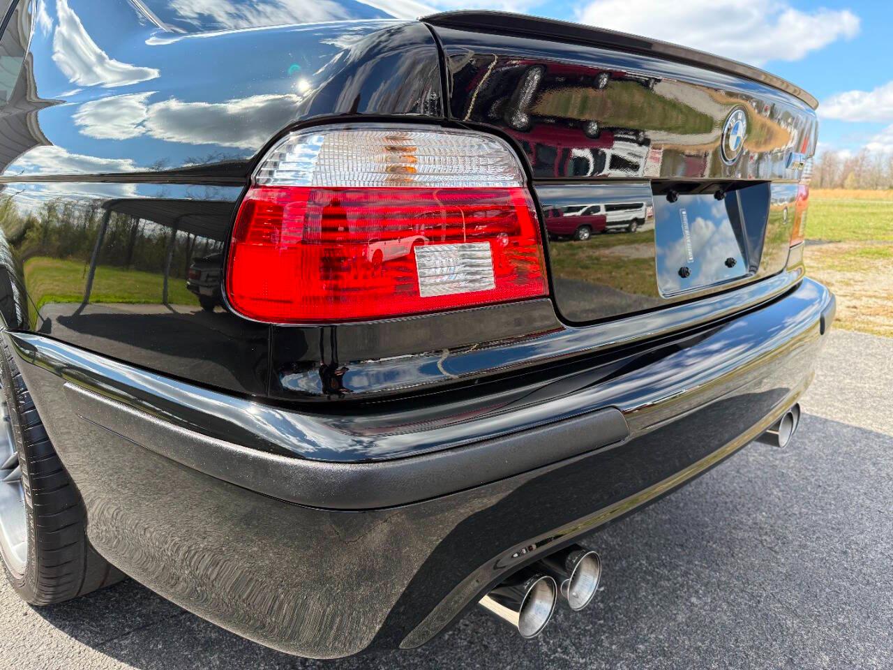 BMW 5 Series M5 4dr Sdn 6-Spd Manual 2001