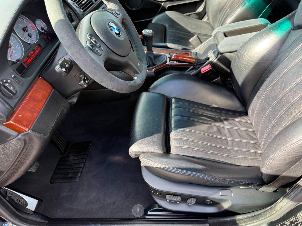 BMW 5 Series M5 4dr Sdn 6-Spd Manual 2001