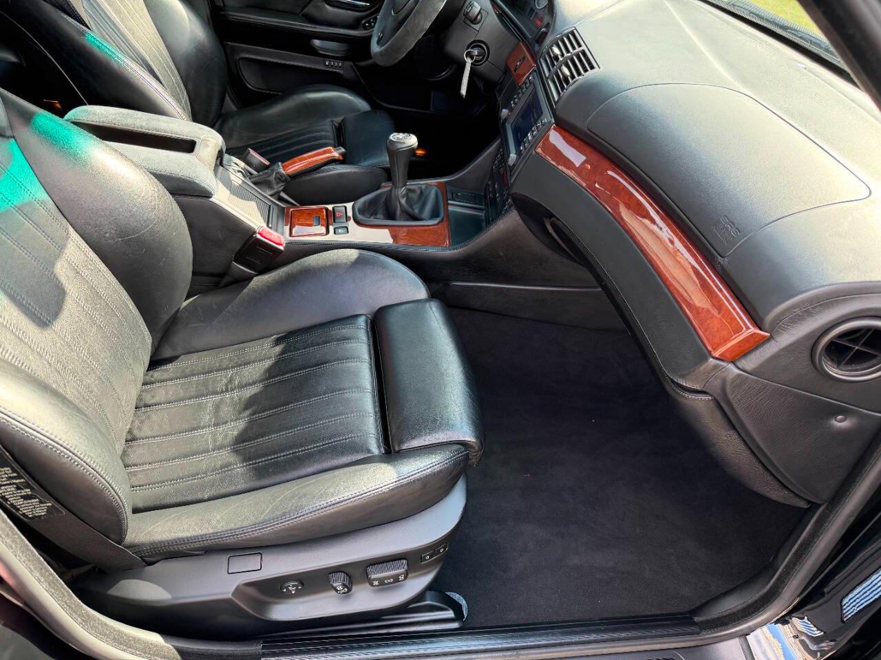 BMW 5 Series M5 4dr Sdn 6-Spd Manual 2001