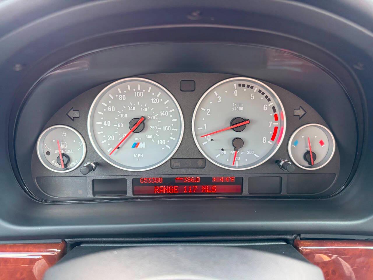 BMW 5 Series M5 4dr Sdn 6-Spd Manual 2001