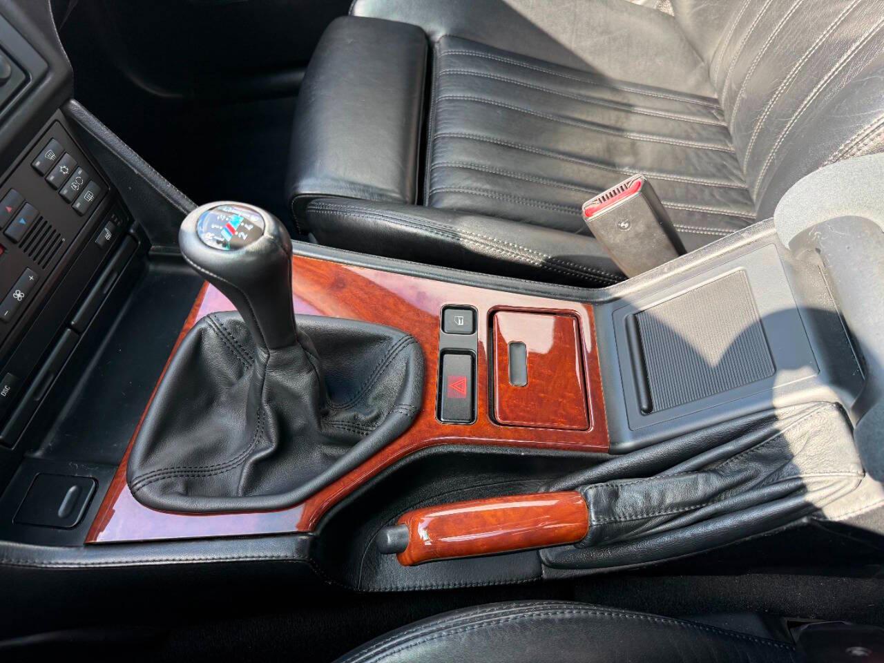 BMW 5 Series M5 4dr Sdn 6-Spd Manual 2001