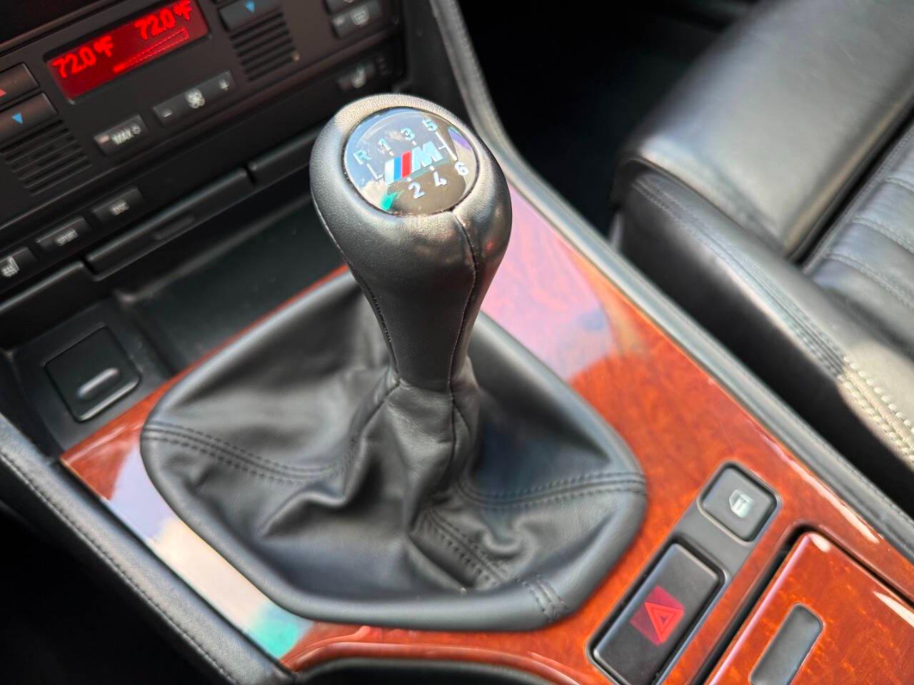 BMW 5 Series M5 4dr Sdn 6-Spd Manual 2001