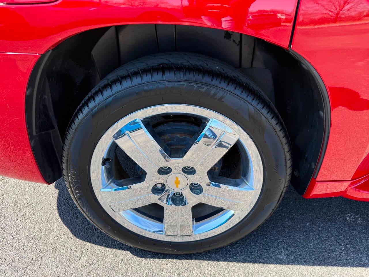 Chevrolet HHR FWD 4dr LT w/2LT 2011