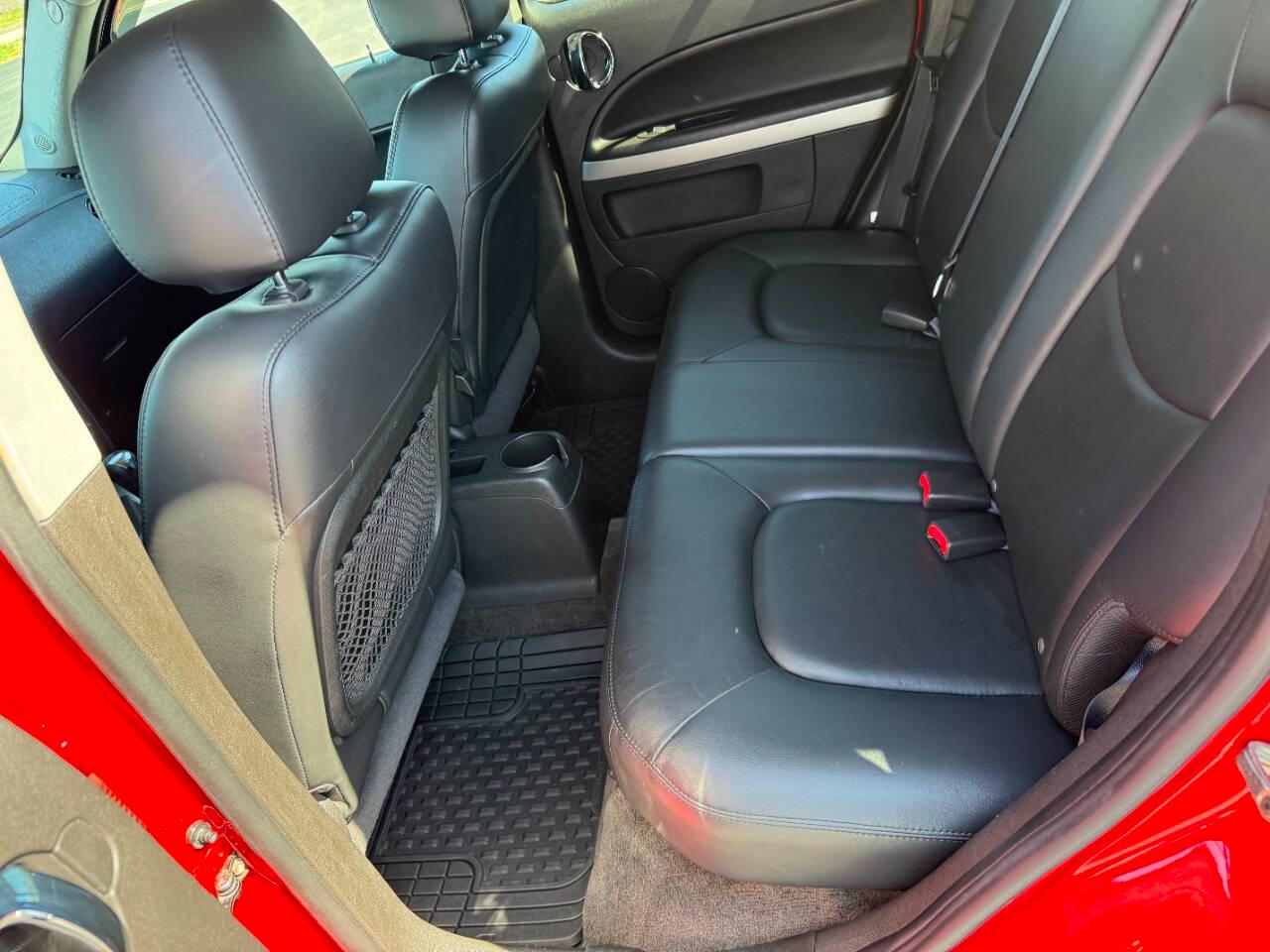 Chevrolet HHR FWD 4dr LT w/2LT 2011