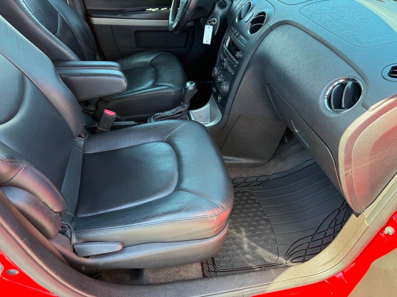 Chevrolet HHR FWD 4dr LT w/2LT 2011