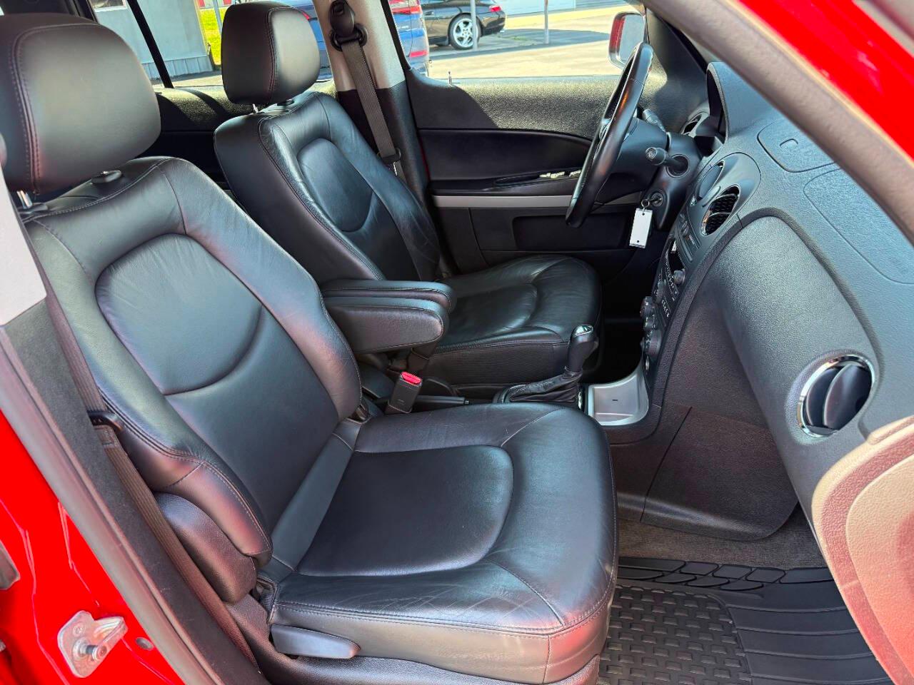 Chevrolet HHR FWD 4dr LT w/2LT 2011