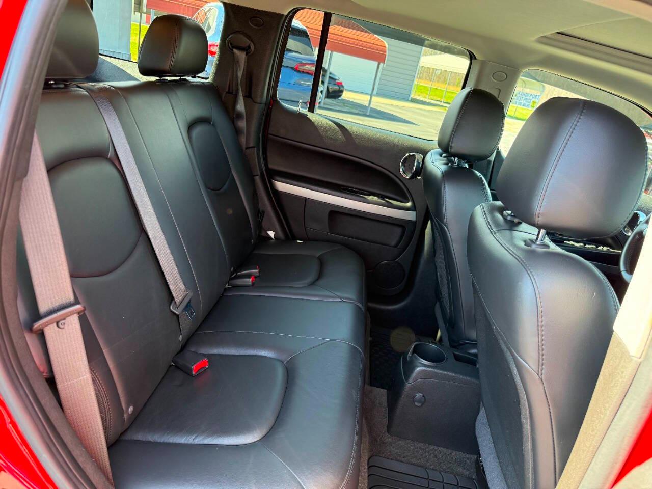 Chevrolet HHR FWD 4dr LT w/2LT 2011