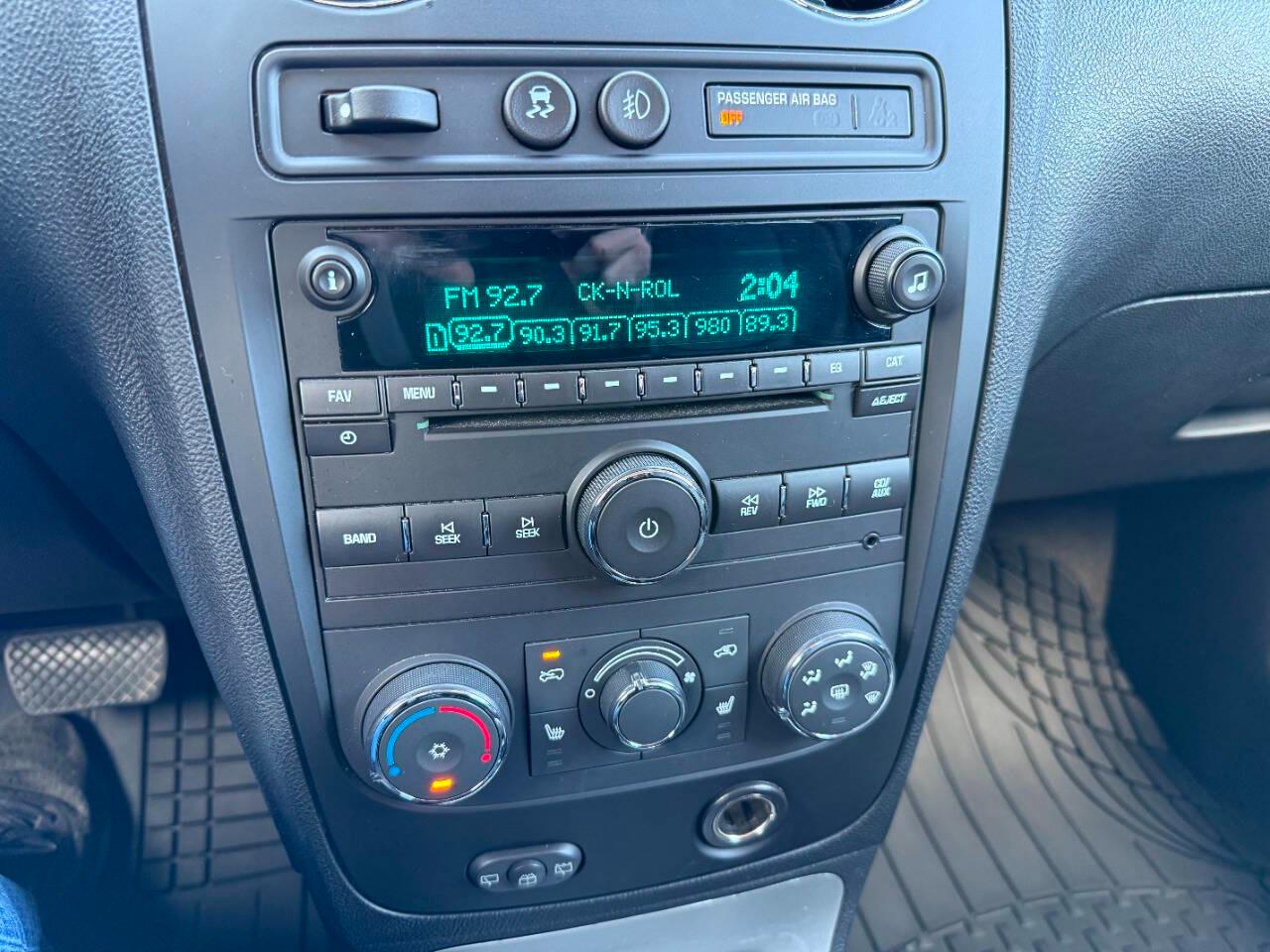 Chevrolet HHR FWD 4dr LT w/2LT 2011